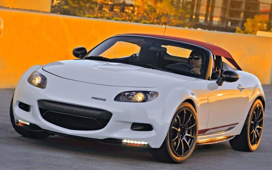  Mazda MX-5 Spyder Concept 2011 года  (фото 19 из 21)